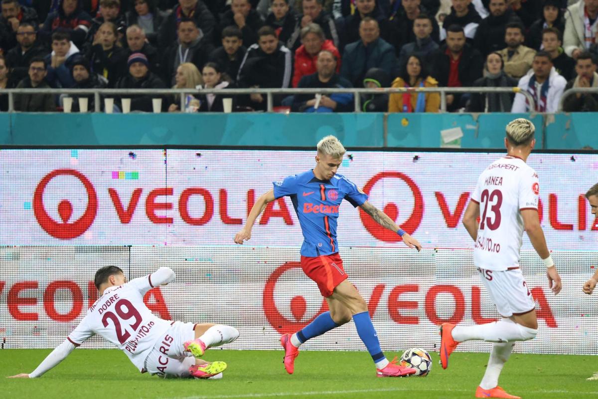 Aaron Boupendza, mulțumit de remiza cu FCSB: „Îi respectăm, sunt campioni. Nu e rău că am luat un punct”
