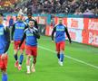 FCSB - RAPID » Imagini de la încălzirea roș-albaștrilor