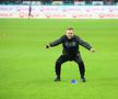 FCSB - RAPID » Imagini de la încălzirea roș-albaștrilor