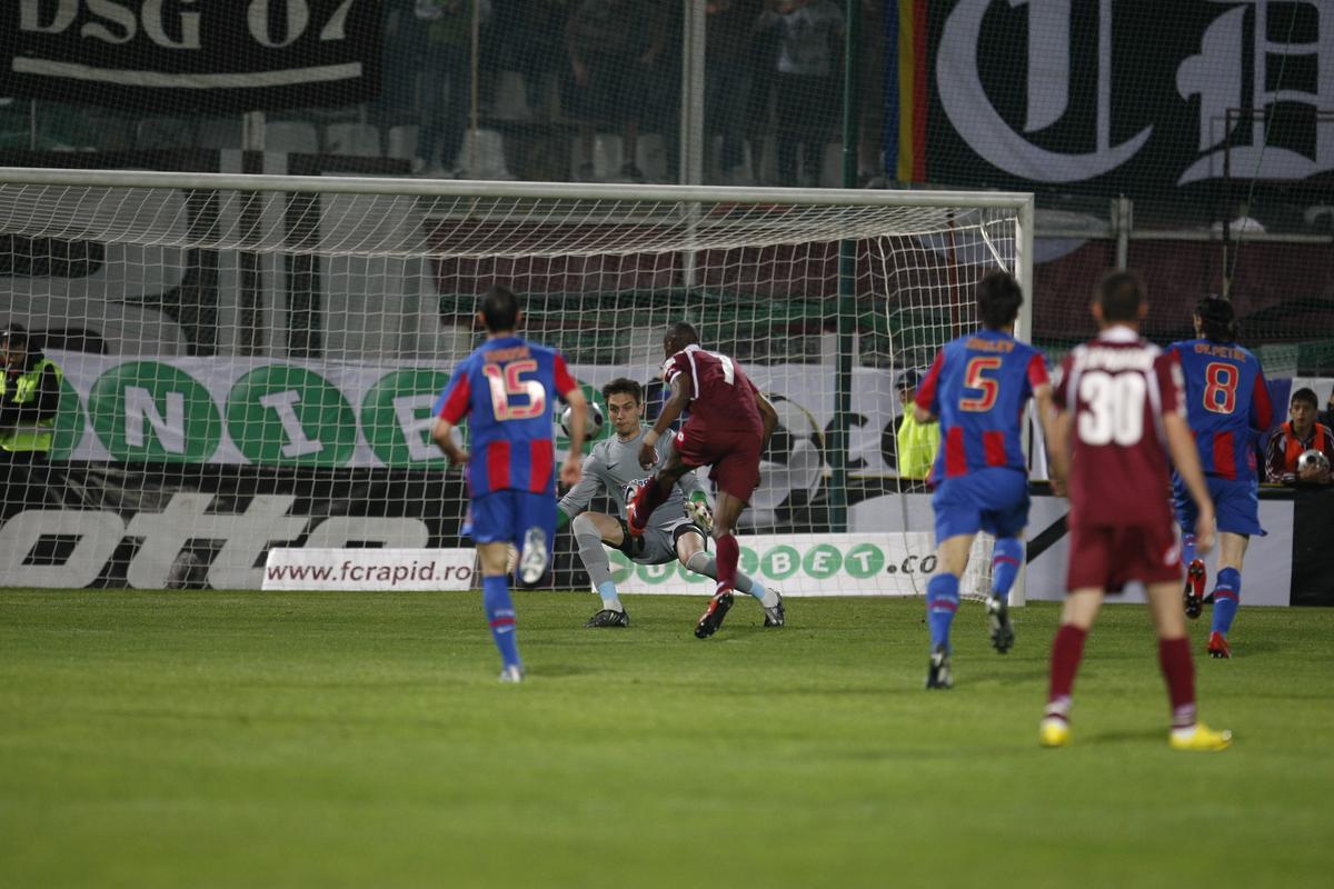 Rapid - FCSB 5-1 // 18.04.2010