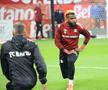 FCSB - RAPID »  Imagini de la încălzirea trupei lui Marius Șumudică