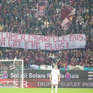 FCSB - Rapid » Mesajele afișate de cele două galerii la derby, foto: GSP