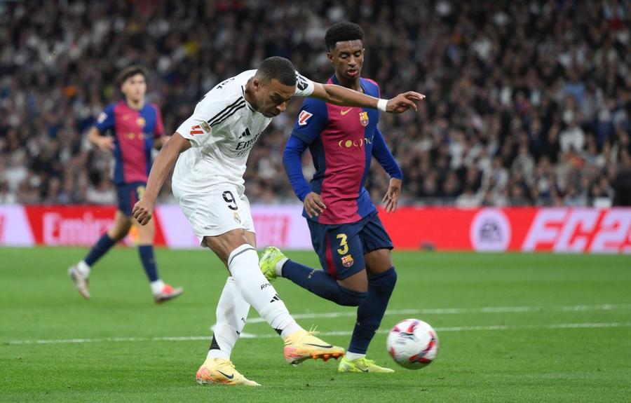 Kylian Mbappe a rămas cu mâna golă la primul său El Clasico / Foto: GettyImages Hansi Flop în 50 de zile!