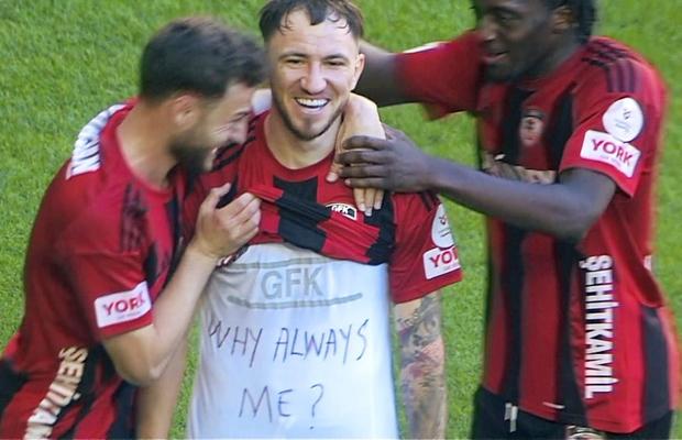 Românul a înscris în străinătate și l-a copiat pe Mario Balotelli: „De ce mereu eu?”