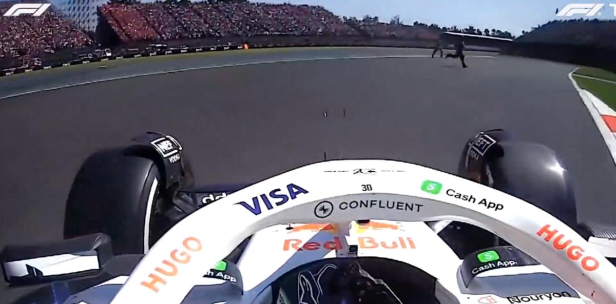 Incident la pista la Marele Premiu al Mexicului