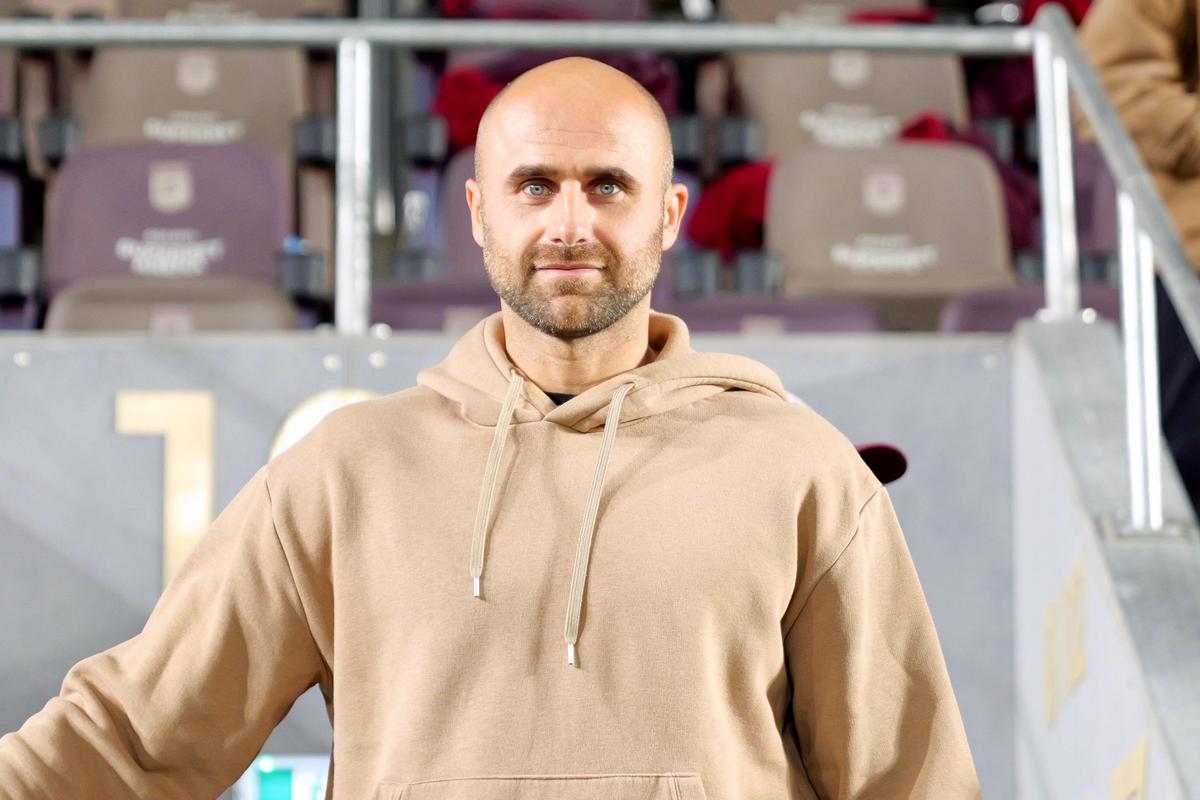 Marius Copil, în tribune la Rapid - Unirea Slobozia / Foto: Andrei Furnigă GSP