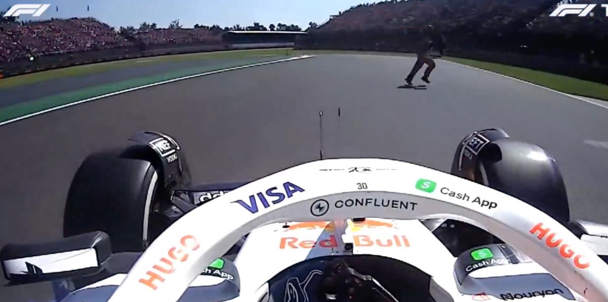 Incident la pista la Marele Premiu al Mexicului