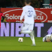Narcis Ilaș s-a accidentat în FC Botoșani - Hermannstadt. FOTO: captură Prima Sport