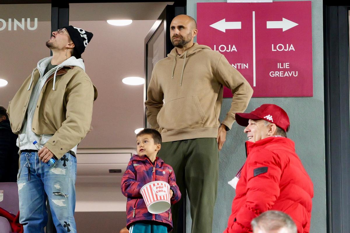 Marius Copil, în tribune la Rapid - Unirea Slobozia / Foto: Andrei Furnigă GSP
