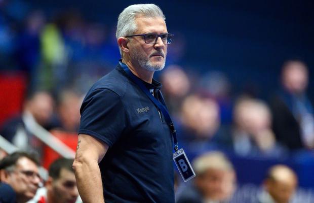 Antrenorul lui Dinamo și-a amendat jucătorii și acuză: „Unii sunt grași și nu pot juca la nivelul Ligii Campionilor”