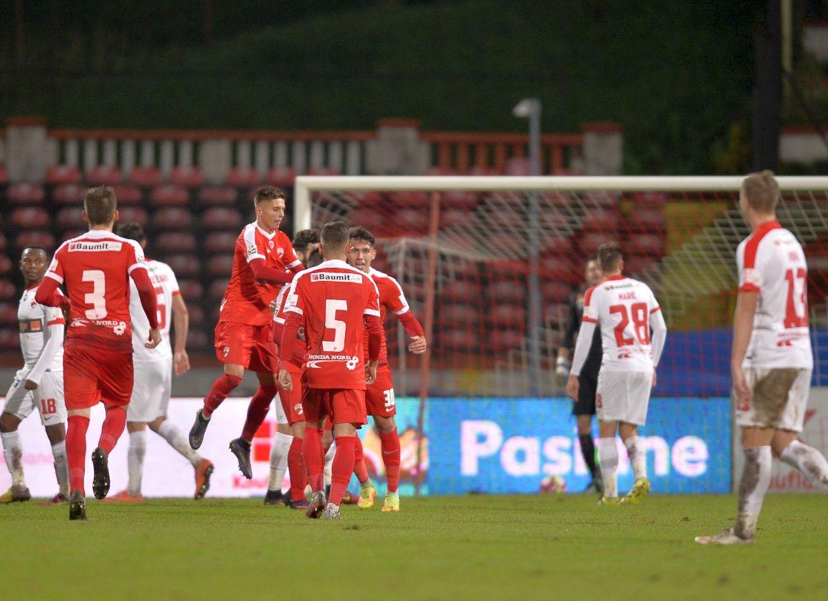 Dinamo - Dinamo II, anomalia din 2016, din „16-imile” Cupei României