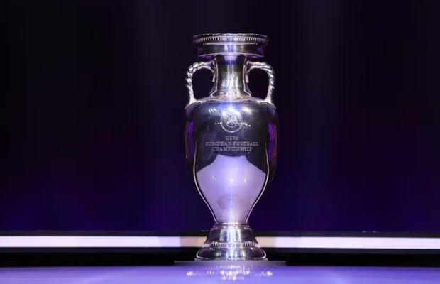 Nu e glumă: cine și-a depus candidatura pentru EURO 2032: „Dacă Italia va pierde dreptul, atunci îl organizăm noi”