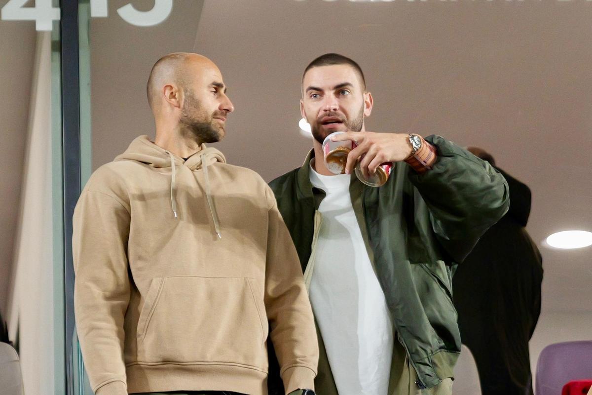 Marius Copil, în tribune la Rapid - Unirea Slobozia / Foto: Andrei Furnigă GSP