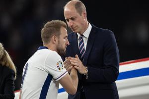 Harry Kane, felicitat de prințul William și de prințesa Kate după ce a cucerit Balonul de Aur