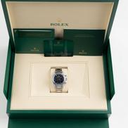 Rolex Cosmograph Daytona „Blue Sapphire”, cu cadran din obsidian și lunetă încrustată cu 36 de safire albastre/ Foto: wristaficionado.com