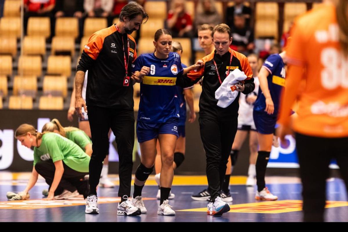 Larissa Nusser s-a accidentat în Olanda - Norvegia