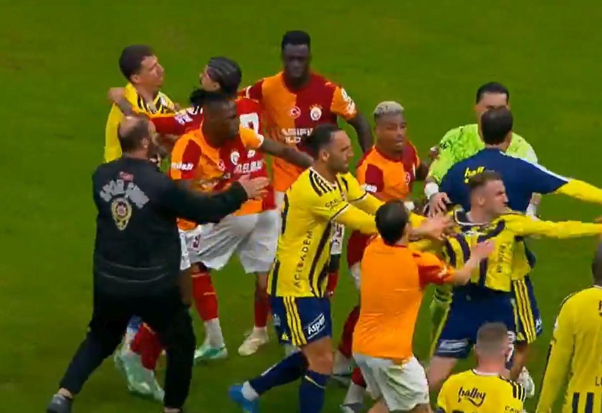 Scandal imediat după Galatasaray - Fenerbahce