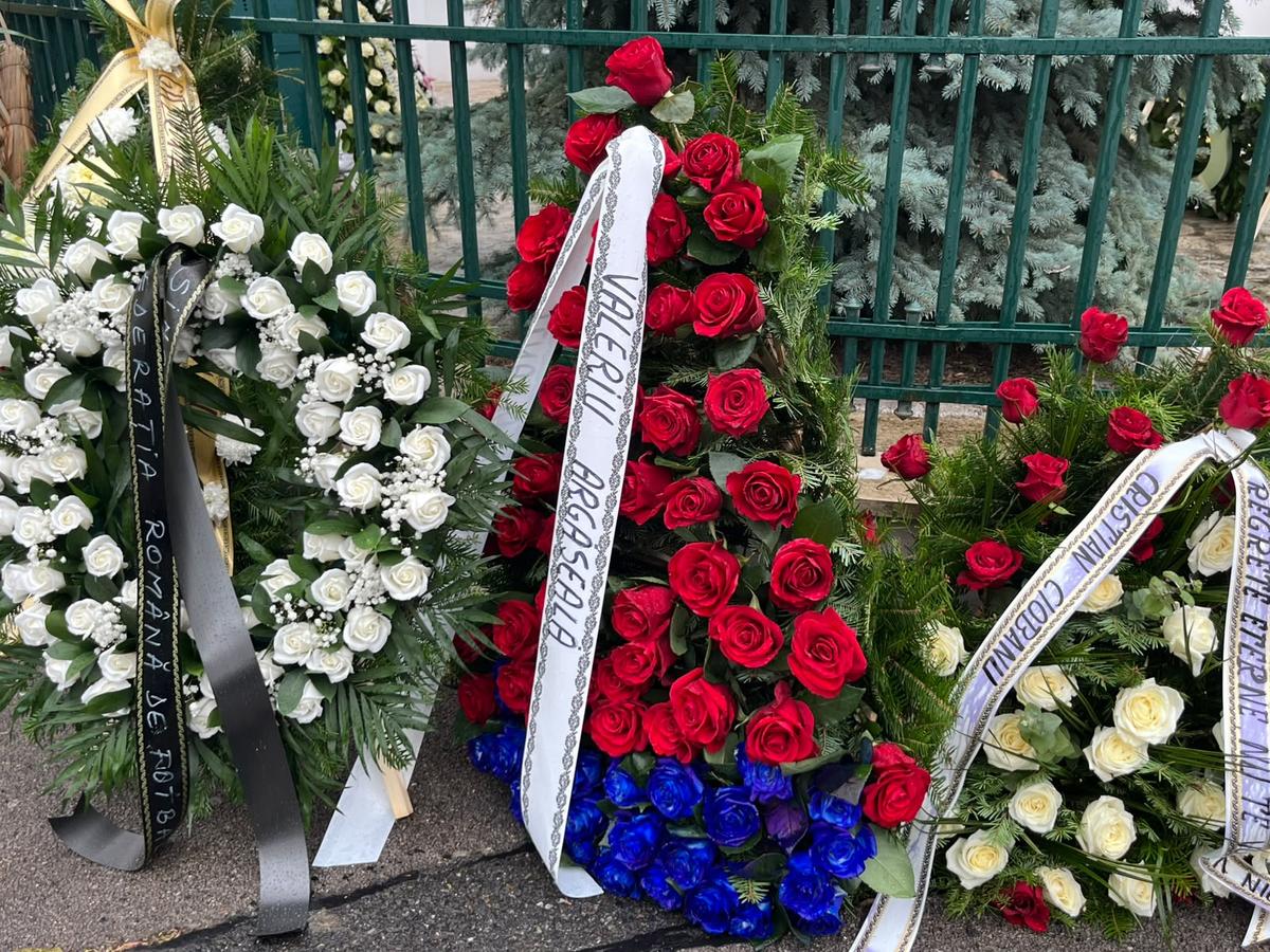 Viorel Păunescu, înmormântat astăzi la Cimitirul Bellu » Nume importante din fotbalul românesc au venit să-l conducă pe ultimul drum pe fostul președinte al Stelei