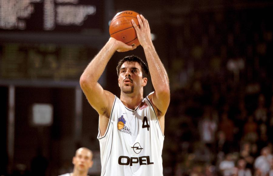 Virgil Stănescu, în Euroligă, în maioul lui Frankfurt/Foto: Imago Images U-BT Cluj-Napoca, o nouă înfrângere la scor în EuroCup! Situația se complică pentru gruparea lui Mihai Silvășan
