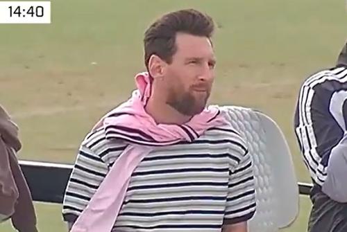 Lionel Messi, alături de juniorii de la „Cupa Messi”