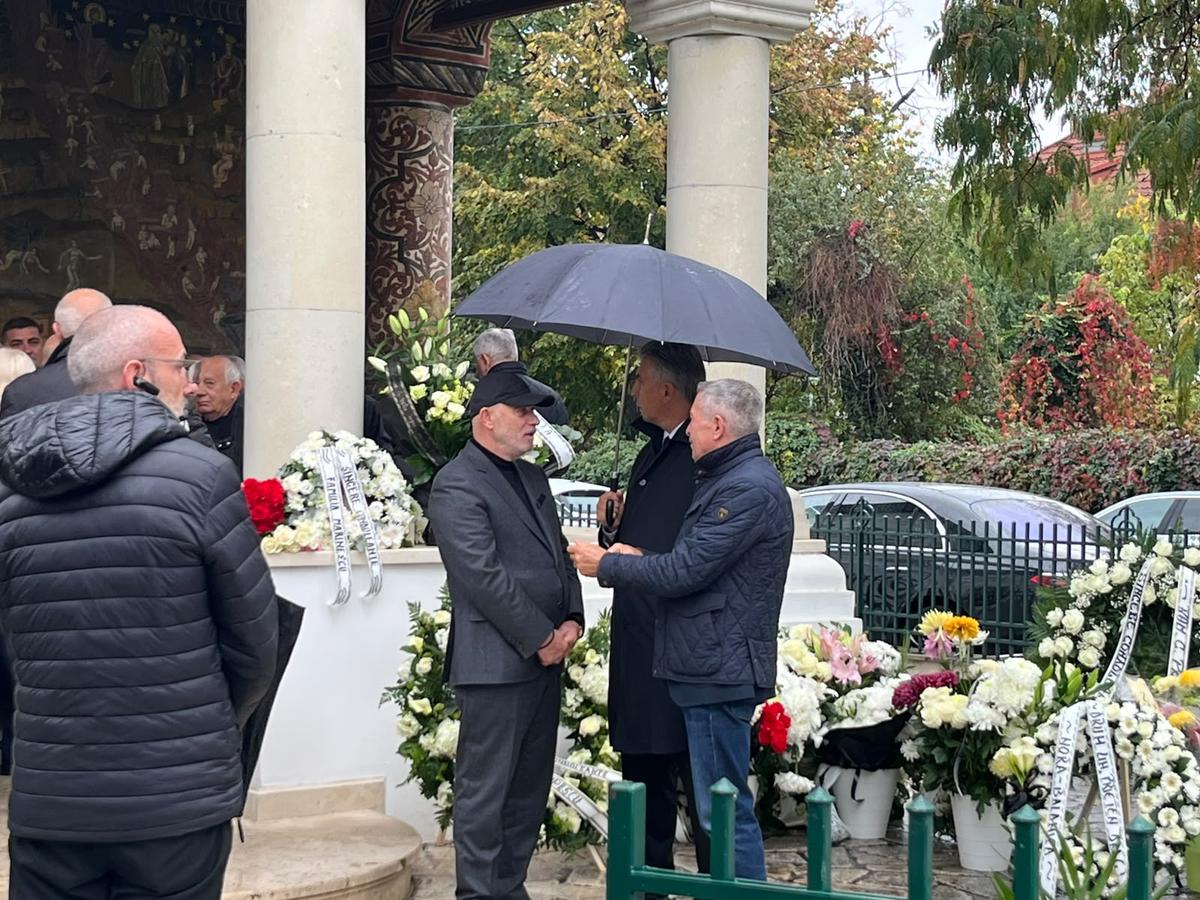 Înmormântarea lui Viorel Păunescu
