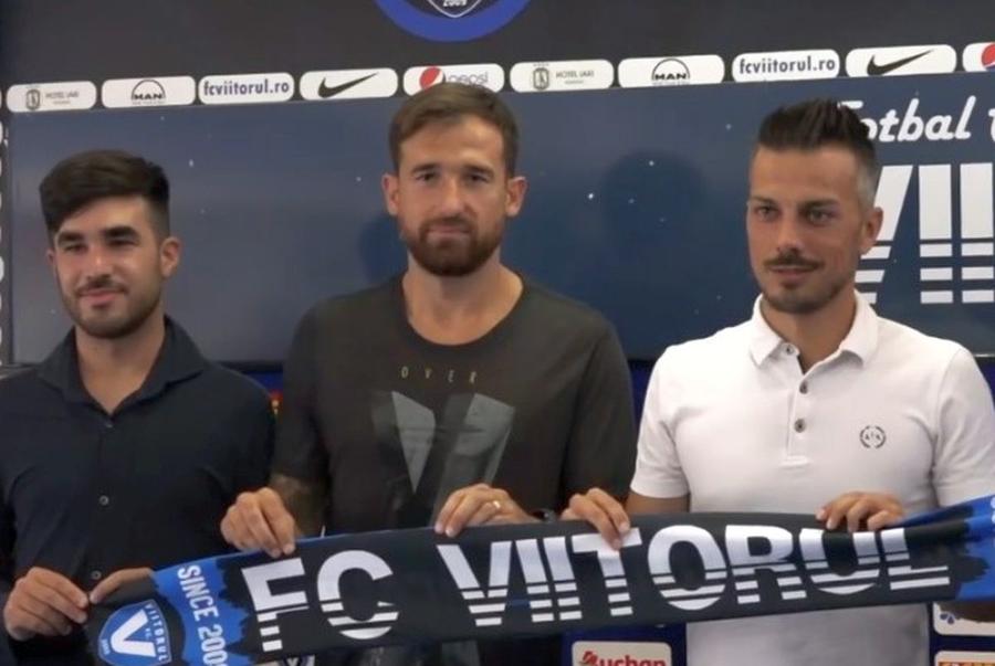 Pere Romeu (în stânga) în 2020, la Viitorul / Sursă foto: Farul Constanța TV Ce traiectorie! Fostul antrenor de la Viitorul Constanța, premiat la Gala Balonului de Aur: a devenit cel mai bun din lume!
