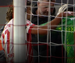 Marcio Rosa, lovit în UTA - FC Botoșani / FOTO: Captură TV @Prima Sport 1