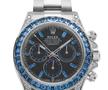 Rolex Cosmograph Daytona „Blue Sapphire”, cu cadran din obsidian și lunetă încrustată cu 36 de safire albastre/ Foto: wristaficionado.com