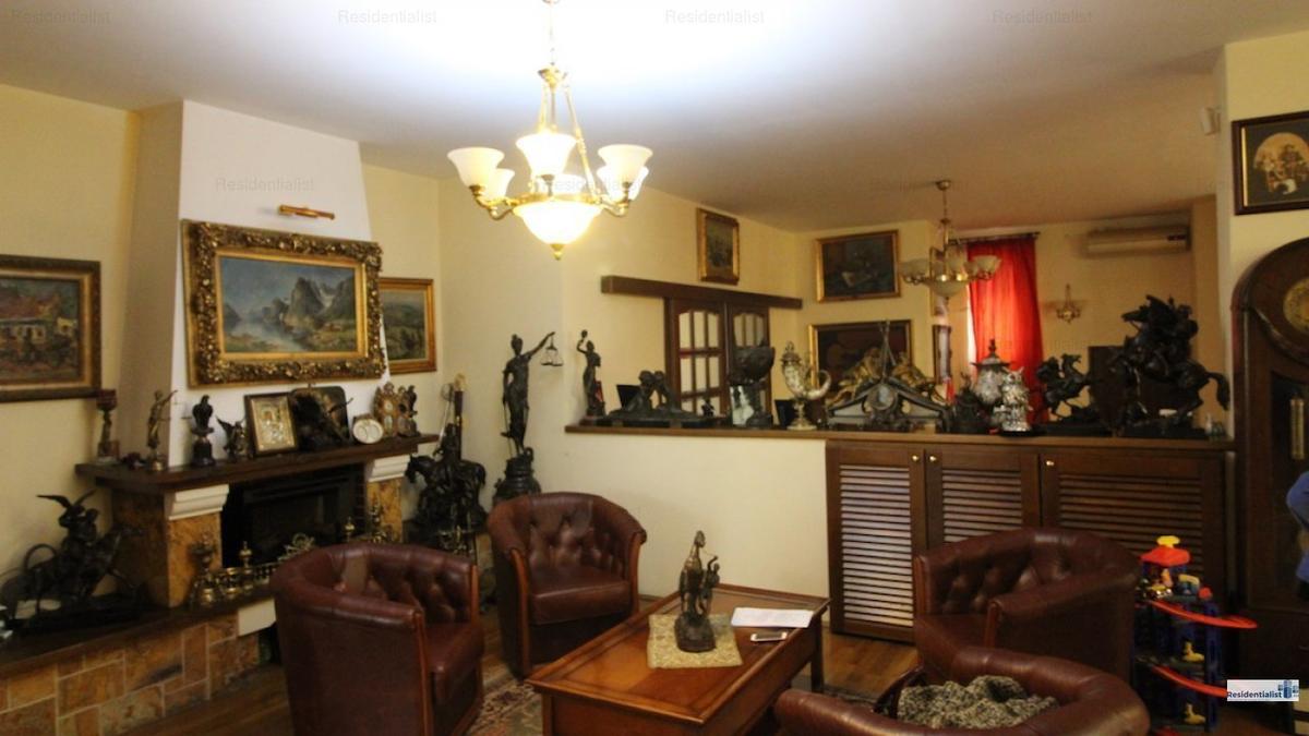 FOTO Ioan Andone a crezut că a dat lovitura cu casa vândută lui Gabi Oprea! Fostul vicepremier a scos acum „Sufrageria” la vânzare la un preț astronomic