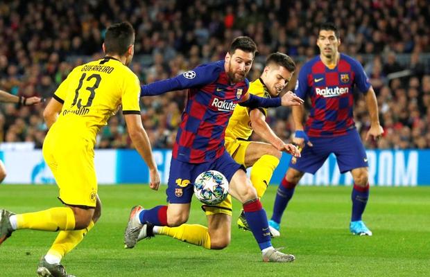 CHAMPIONS LEAGUE // VIDEO + FOTO Leo Messi, show contra Borussiei! Hagi a jucat doar 10 minute + Slavia lui Stanciu, învinsă de Inter » Cei doi români, OUT din Europa! Toate rezultatele serii