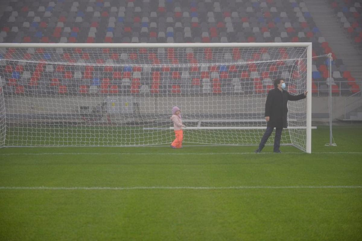 Disputa FCSB - CSA Steaua, tranșată de Răzvan Lucescu: „Ce întrebare e asta?! Becali a tras tot fotbalul după el”