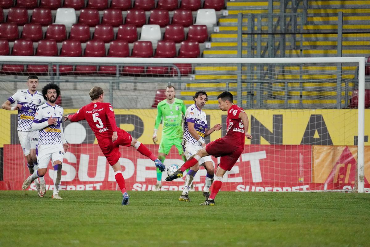 UTA - FC Argeș 0-1: imagini Alexandra Fechete