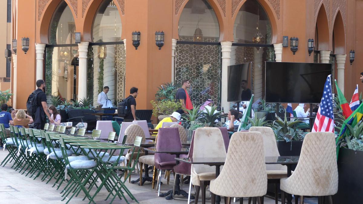 Pearl Qatar: GSP a vizitat insula exclusivistă de 20 de miliarde, care pare un vis! De la homari de 2000 €‎ porția, la o Veneția artificială