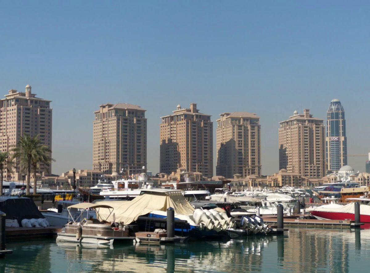 Pearl Qatar: GSP a vizitat insula exclusivistă de 20 de miliarde, care pare un vis! De la homari de 2000 €‎ porția, la o Veneția artificială