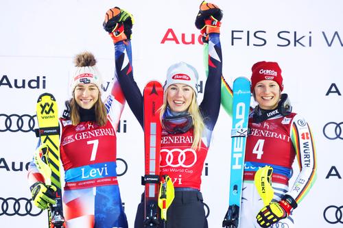 Mikaela Shiffrin, regina schiului alpin, a câştigat duminică slalomul de la Killington (SUA), a 90-a sa victorie în Cupa Mondială