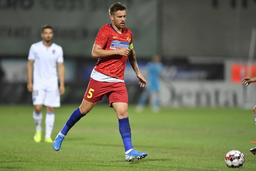 FCSB, la un pas de un eșec major » 10 cazuri celebre în care roș-albaștrii și-au luat „țeapă” la fel