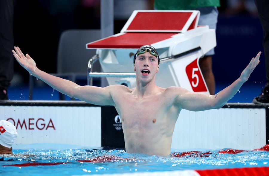 Daniel Wiffen și gestul care i-a adus invitația la premiera fimului FOTO Guliver/GettyImages Înotătorul Daniel Wiffen și dilemele sale: „După ce devii campion olimpic, te întrebi ce rost mai are să iei startul într-o altă cursă”
