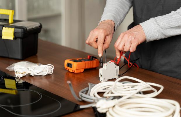Tot ce trebuie să știi înainte de a realiza instalația electrică a locuinței