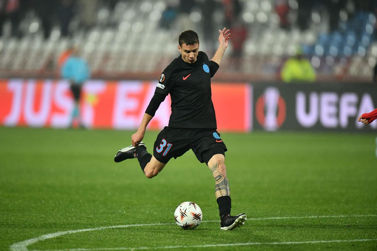 Situație și mai complicată pentru FCSB înaintea meciului decisiv cu Feyenoord » Titularul de drept va fi suspendat și nu va juca pe Arena Națională