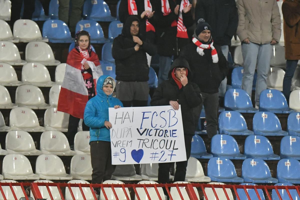 Steaua Roșie - FCSB