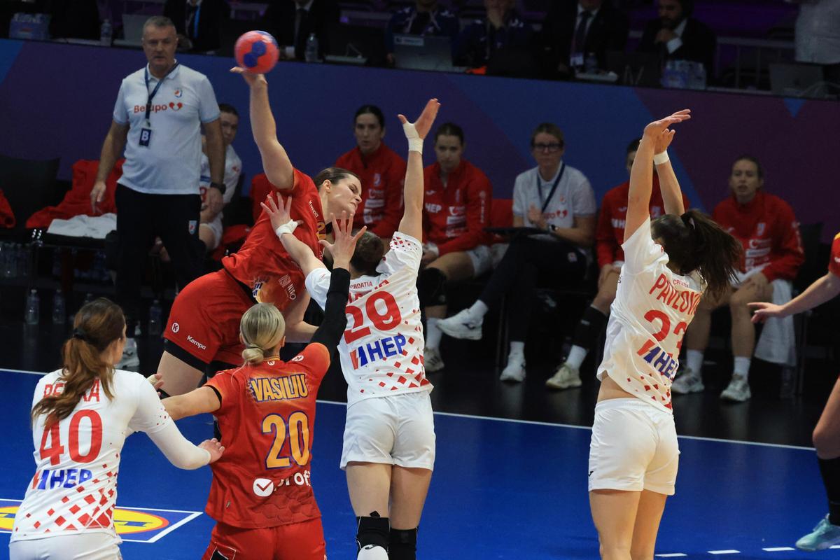 România - Croația, debutul tricolorelor la Campionatul Mondial