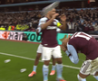 Haos la Aston Villa - Young Boys: fanii adverși i-au spart capul marcatorului golului! Jucătorul nu s-a lăsat și i-a provocat din nou!