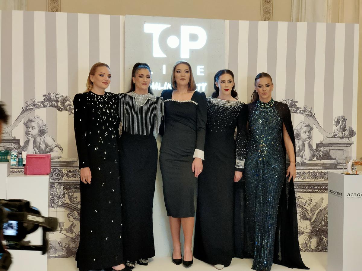 Gala Canotajului românesc a sărbătorit fastuos la Palatul Parlamentului 100 de ani de medalii, strălucire și muncă