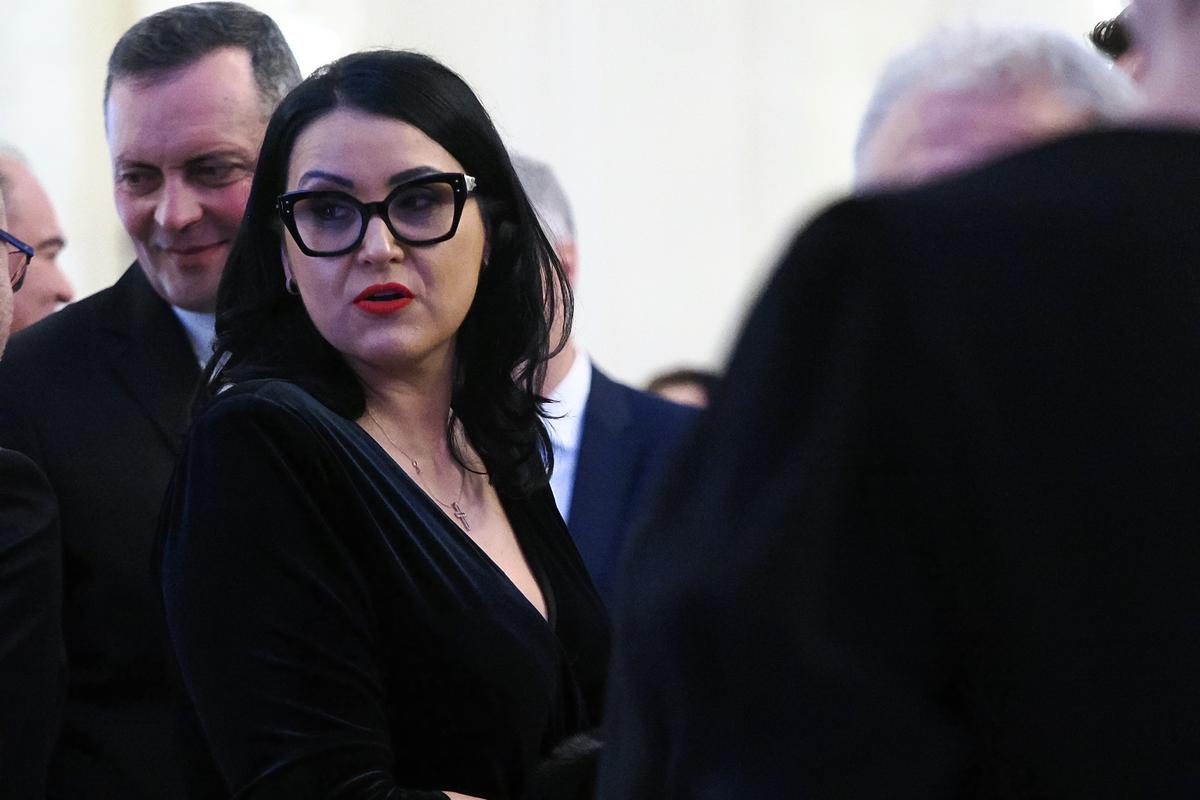 Gala Canotajului românesc a sărbătorit fastuos la Palatul Parlamentului 100 de ani de medalii, strălucire și muncă