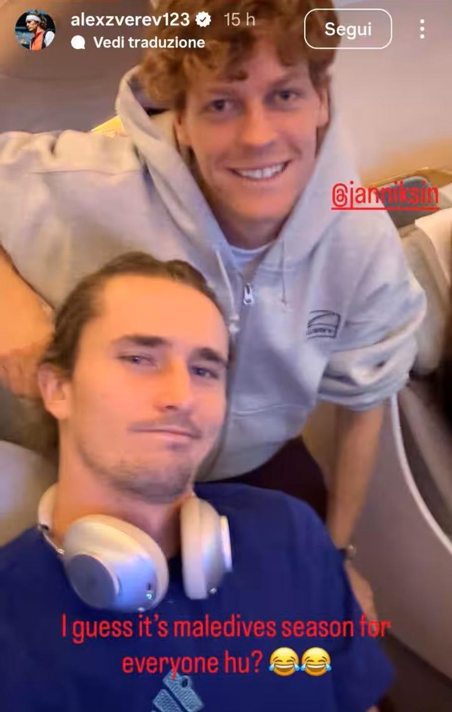 Alexander Zverev și Jannik Sinner în avionul spre Maldive Motivul pentru care mulți jucători de tenis aleg să-și petreacă vacanța în Maldive