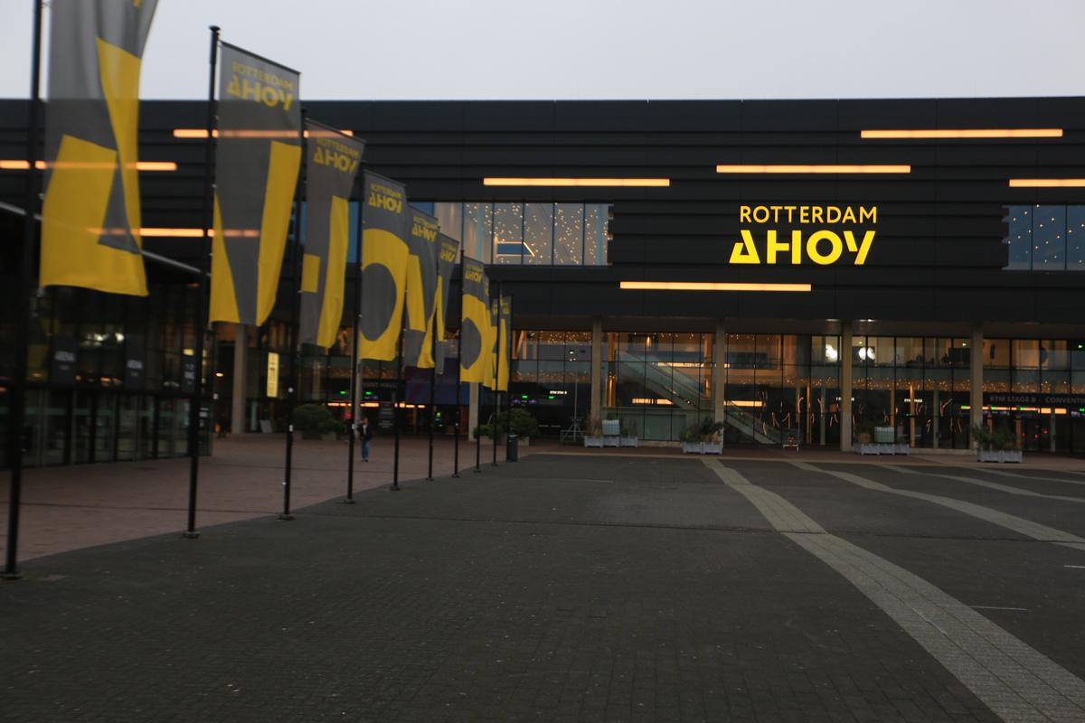 Imagini din sala Rotterdam Ahoy