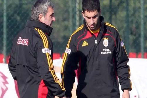 Hagi și Arda Turan / sursa foto: CNN Turk