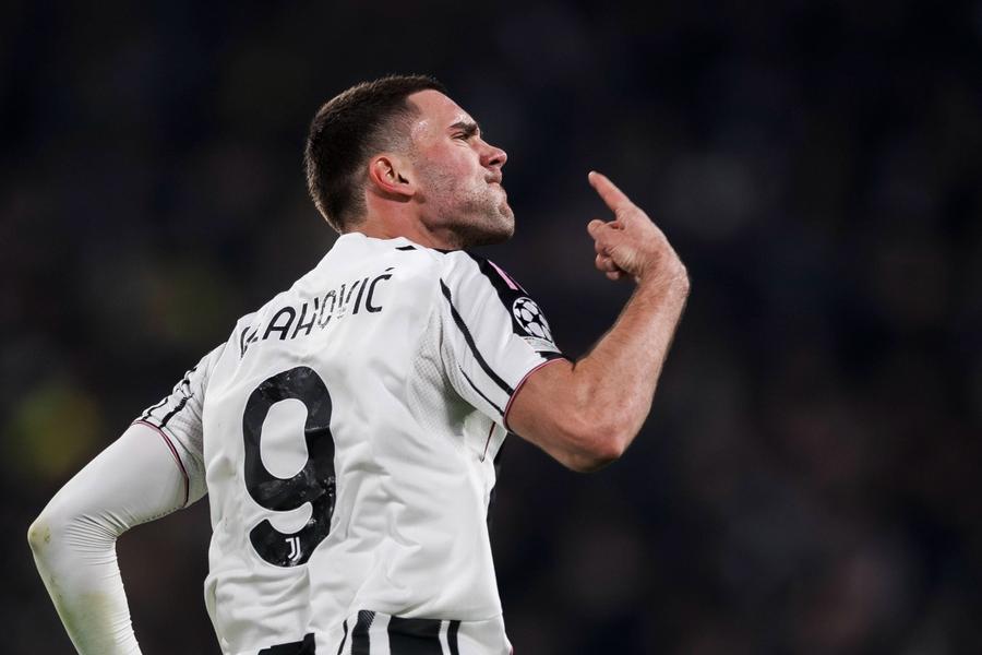 Detalii de la negocierile dintre Juventus și Dusan Vlahovic