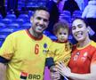 Asma Elghaoui și fiul ei, în Rotterdam Ahoy / FOTO: Ionuț Iordache (GSP.ro)