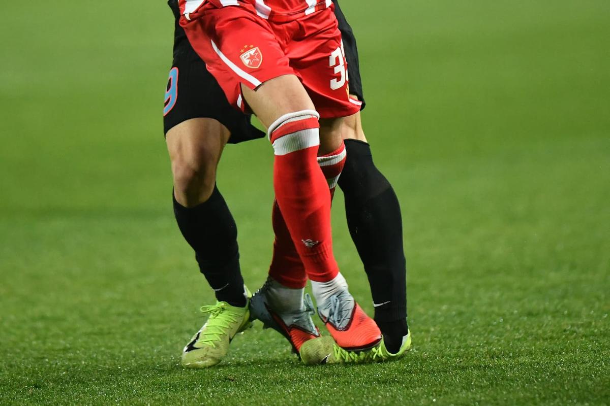 Situație și mai complicată pentru FCSB înaintea meciului decisiv cu Feyenoord » Titularul de drept va fi suspendat și nu va juca pe Arena Națională